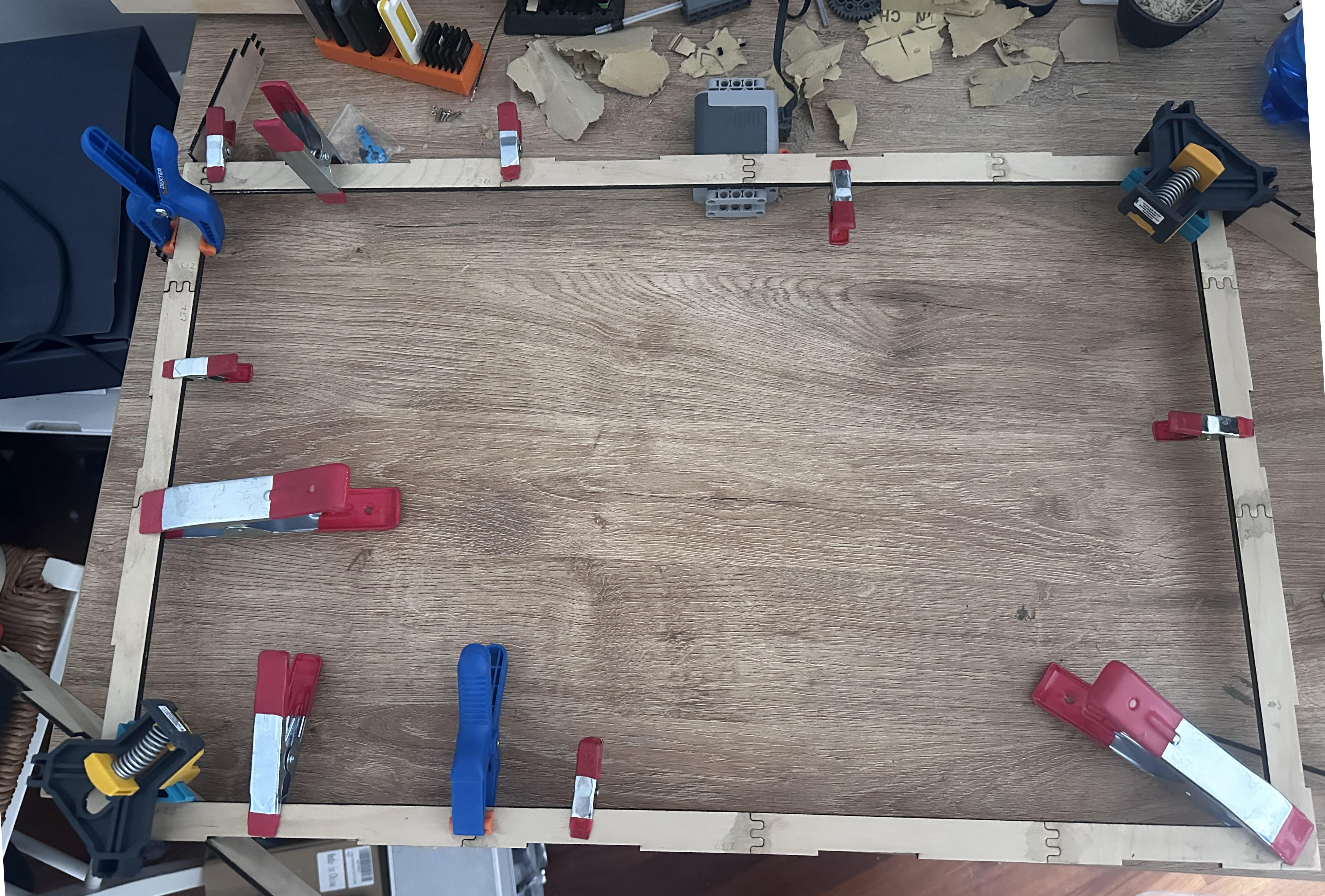 Rabbet assembly with clamps